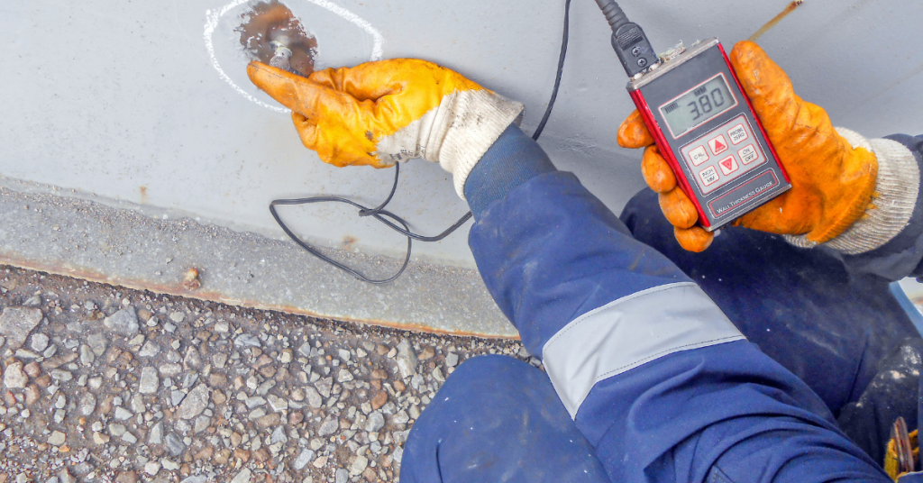 wall thickness for hot tapping